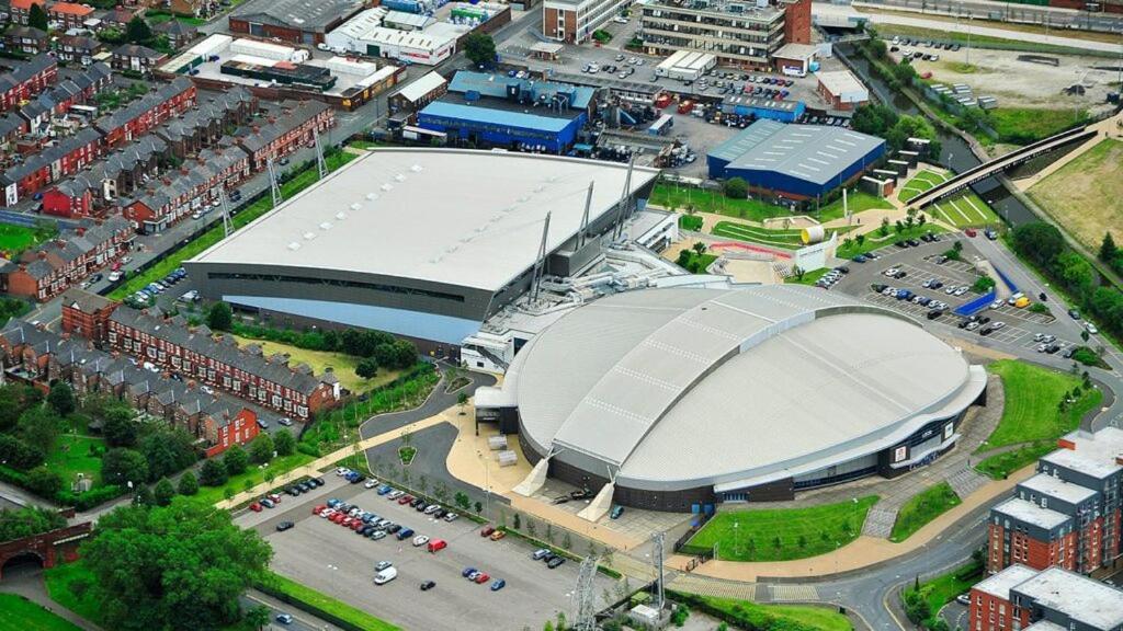 Royal Rooms At Coop Live Etihad, Sports City Manchester Eksteriør bilde